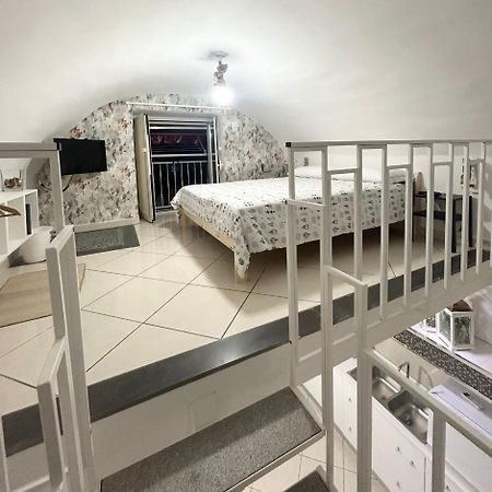 Вилла Casa Della Felicita Неаполь Экстерьер фото